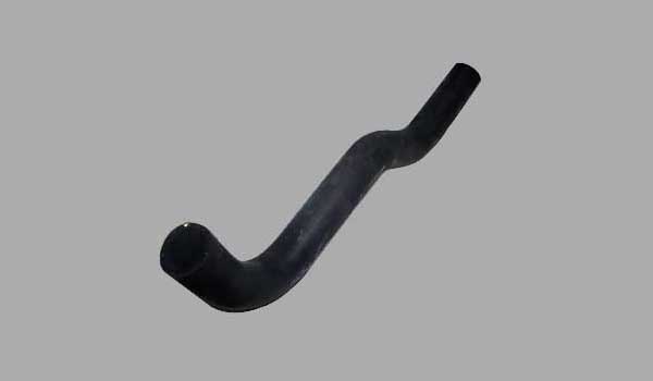 تصویر_شیلنگ_بالائی_رادیاتور