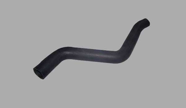 تصویر_شیلنگ_بالائی_رادیاتور